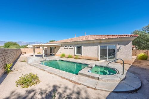 74085 Daisy Ln, Palm Desert, CA, 92211-2069 | Card Image