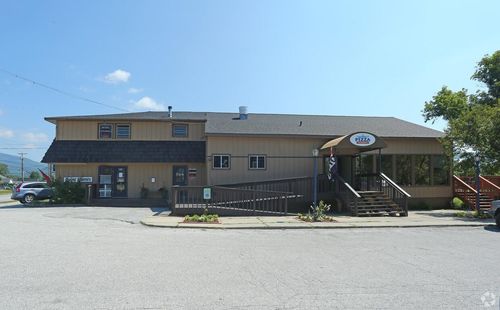 134 Woodstock Ave, Rutland, VT, 05701-3556 | Card Image