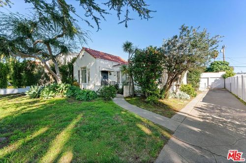 739 18th Street, Santa Monica, CA, 90402 | Card Image