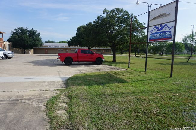 STE-1A - 9546 Us Highway 87 E, Home with 0 bedrooms, 0 bathrooms and null parking in San Antonio TX | Image 5