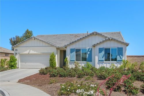 32690 Ascot Hill Cir, Wildomar, CA, 92595-7771 | Card Image