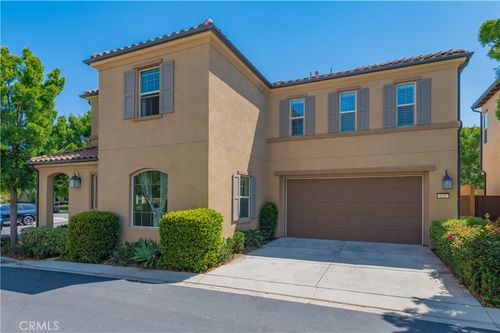 152 Yellow Pne, Irvine, CA, 92618-8884 | Card Image