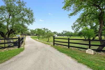 333 Stallion Lane, House other with 4 bedrooms, 3 bathrooms and 12 parking in Dripping Springs TX | Image 3