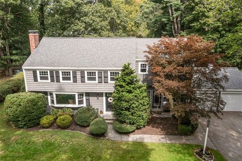 7 Terrace Dr, Barrington, RI, 02806-4331 | Card Image