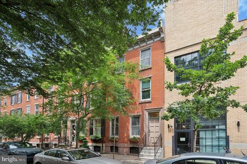 2205 Pine St, PHILADELPHIA, PA, 19103-6515 | Card Image