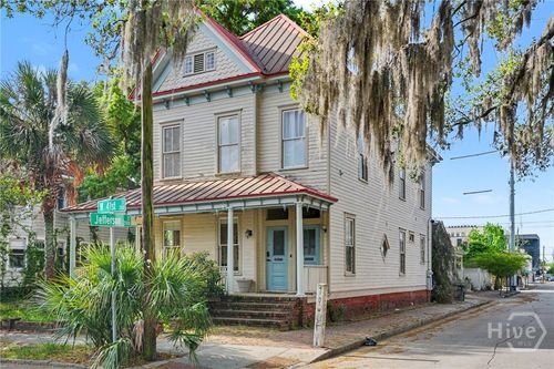 225 41st St, Savannah, GA, 31401-8896 | Card Image