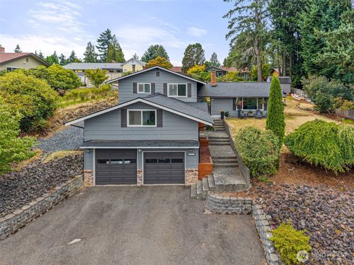 1011 Spring Ln, Centralia, WA, 98531-8826 | Card Image