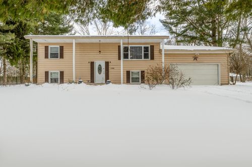 1766 Poplar Path, Stevensville, MI, 49127-9653 | Card Image