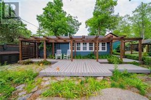 343 Cambridge Rd W, Crystal Beach, ON, L0S1N0 | Card Image