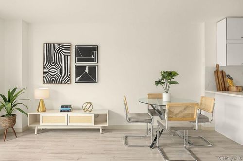 n605-1450 110th Street, New York, NY, 11356 | Card Image