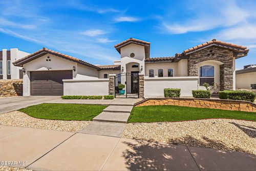 12248 Clifton Hill Rd, Horizon City, TX, 79928-3301 | Card Image