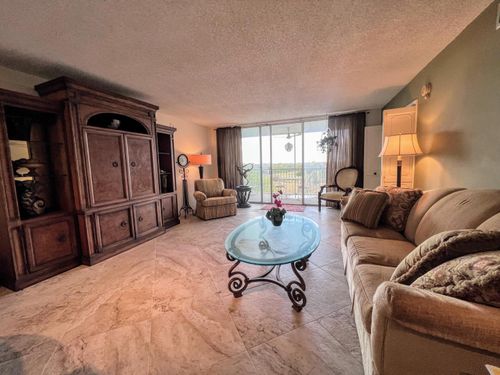 601-3080 N Course Drive, Pompano Beach, FL, 33069 | Card Image