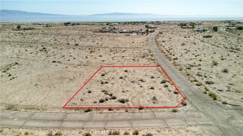 2710 Henshaw Ave, Thermal, CA, 92274 | Card Image