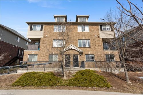 20-950 Highland Rd W, Kitchener, ON, N2N0A5 | Card Image