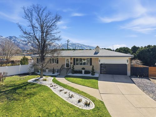 2140 E Nye Cir S, Cottonwood Heights, UT, 84121 | Card Image