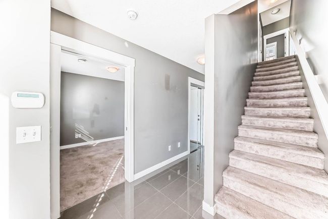52 - 111 Rainbow Falls Gate, Townhouse with 2 bedrooms, 3 bathrooms and 2 parking in Chestermere AB | Image 5