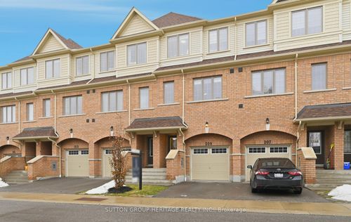 209 Danzatore Path, Oshawa, ON, L1L0P9 | Card Image