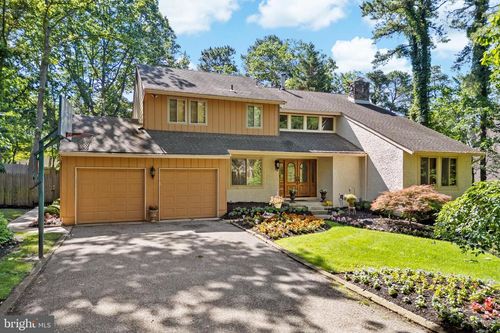 15 Hazelhurst Dr, VOORHEES, NJ, 08043-4756 | Card Image