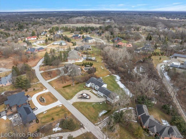 924 Knob Creek Dr, House other with 4 bedrooms, 4 bathrooms and null parking in Oakland Twp MI | Image 50