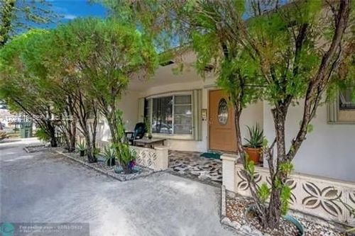 1109 Ne 4th Ct, Hallandale Beach, FL, 33009-3596 | Card Image