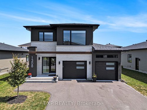1308 Diamond St, Rockland, ON, K4K0M6 | Card Image