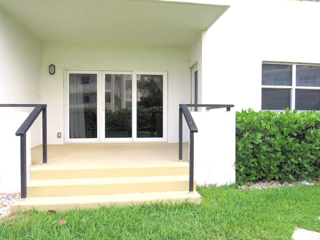 Patio | Image 11