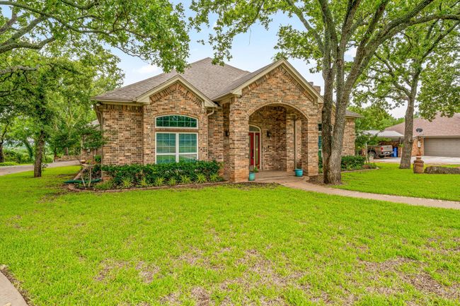 114 Fawn Trl, House other with 2 bedrooms, 2 bathrooms and null parking in Graham TX | Image 7