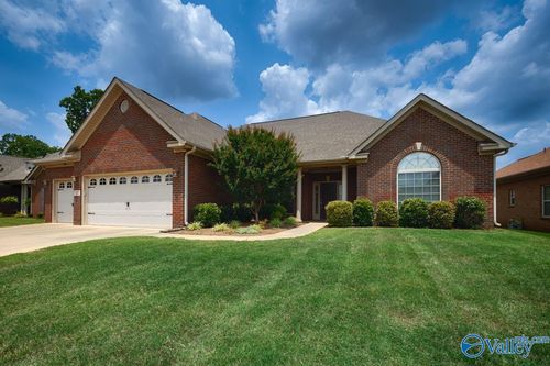 107 Berry Farm Rd, Meridianville, AL, 35759-1661 | Card Image