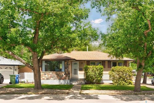 2314 Dewdney Ave E, Regina, SK, S4N4E1 | Card Image
