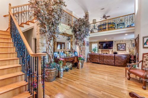 5402 Garland Ave, Dallas, TX, 75223-1816 | Card Image