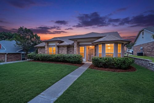 2726 Collins Blvd, Garland, TX, 75044-3710 | Card Image