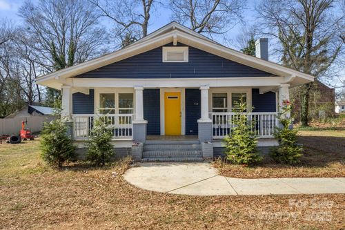 1114 5th St, Statesville, NC, 28677-6614 | Card Image