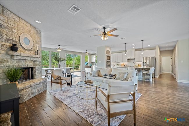1621 Angolo, House other with 4 bedrooms, 3 bathrooms and null parking in New Braunfels TX | Image 7
