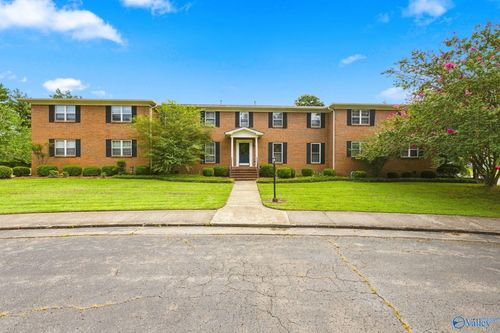 c-8204 Willowbrook Circle Se, Huntsville, AL, 35802 | Card Image