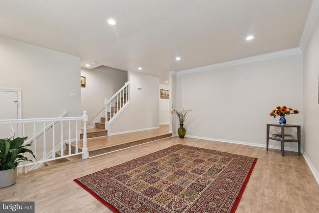 7879 Wintercress Ln, Townhouse with 4 bedrooms, 4 bathrooms and null parking in SPRINGFIELD VA | Image 6
