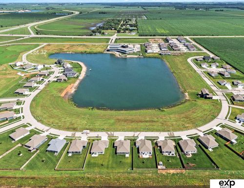 2082 Kara Cir, Papillion, NE, 68133 | Card Image