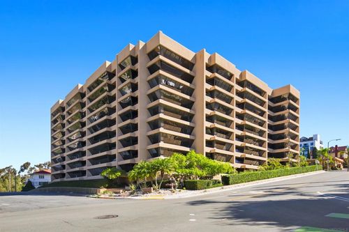 204-230 W Laurel, San Diego, CA, 92101 | Card Image