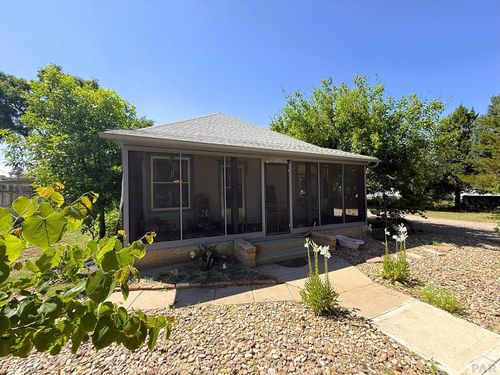 109 N Catalpa St, Manzanola, CO, 81058-5017 | Card Image