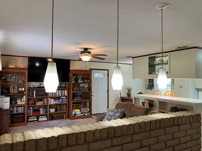 203 Webb Ave, House other with 3 bedrooms, 2 bathrooms and 2 parking in Teague TX | Image 9