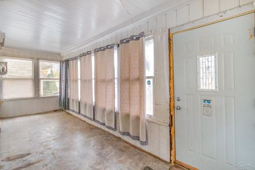 2309 S Pennsylvania Ave, Lansing, MI, 48910-3341 | Card Image