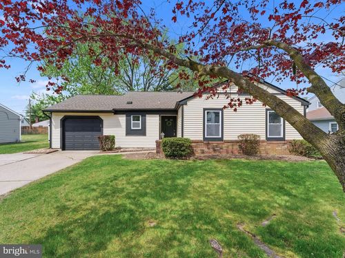 4 Nassau Dr, WILLINGBORO, NJ, 08046-1356 | Card Image
