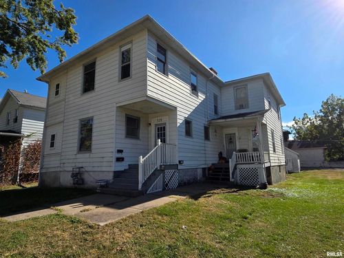 519 4th Ave S, Clinton, IA, 52732-4693 | Card Image