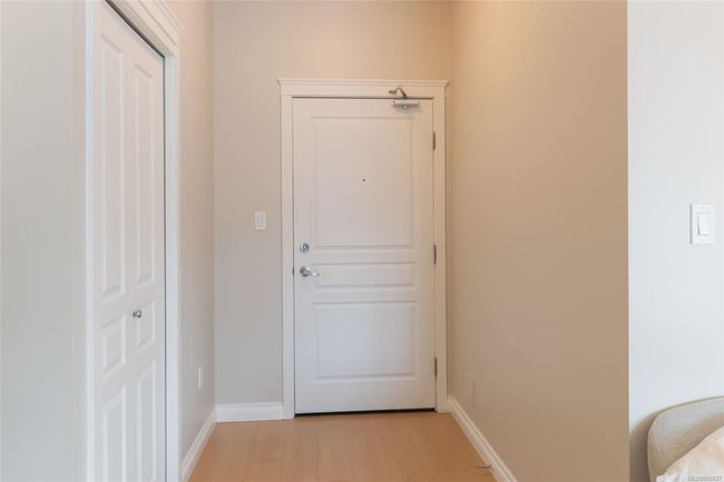201 - 2117 Meredith Rd, Condo with 1 bedrooms, 2 bathrooms and 1 parking in Nanaimo BC | Image 6