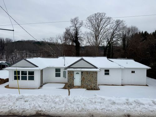 55 Hill St, Fieldale, VA, 24089-1631 | Card Image