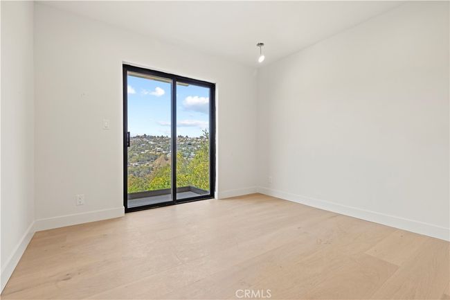 8280 Grand View Dr, House other with 3 bedrooms, 4 bathrooms and 2 parking in LOS ANGELES CA | Image 24