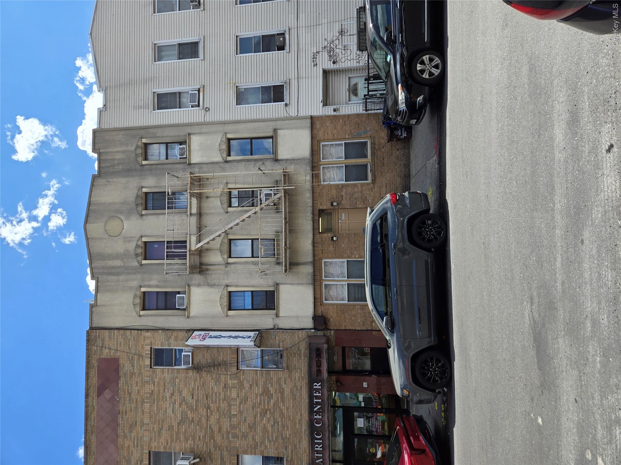 Commercial Sale in New York 2