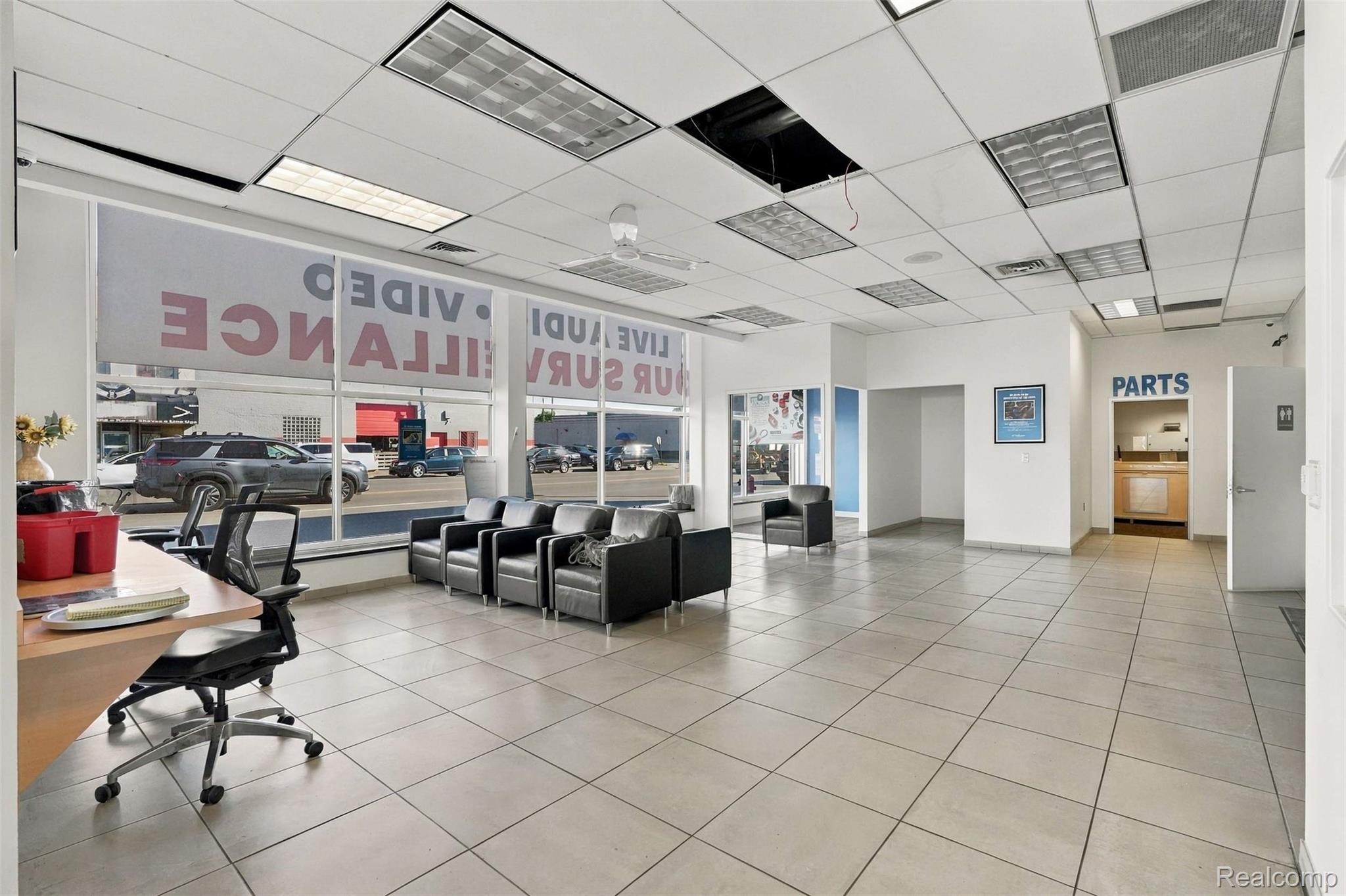 Commercial Lease in Detroit 3