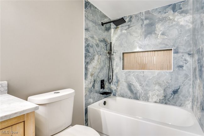 9 - 30673 Cambridge Ct E, Condo with 3 bedrooms, 2 bathrooms and null parking in Bay Village OH | Image 31