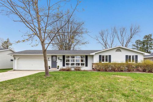 3025 Lawndale Drive, GREEN BAY, WI, 54311 | Card Image