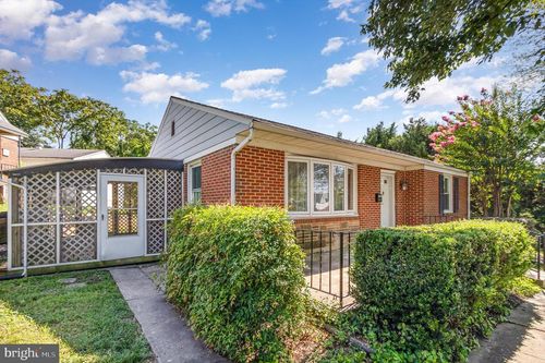 6301 Fieldvale Rd, BALTIMORE, MD, 21237-1717 | Card Image